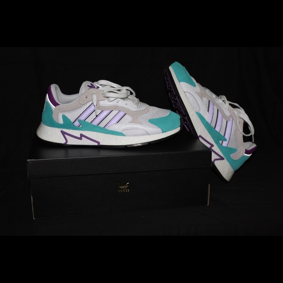 Adidas - Picture 1 of 5